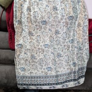 Kenzie Floral Patterned Fabric with Blue and Cream